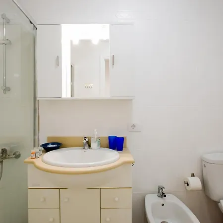 603c Beautiful Apartment, 6th Floor, Wifi * 洛斯克里斯蒂亚诺斯