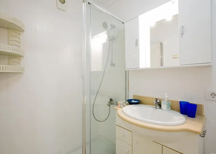 603c Beautiful Apartment, 6th Floor, Wifi ロスクリスティアーノス